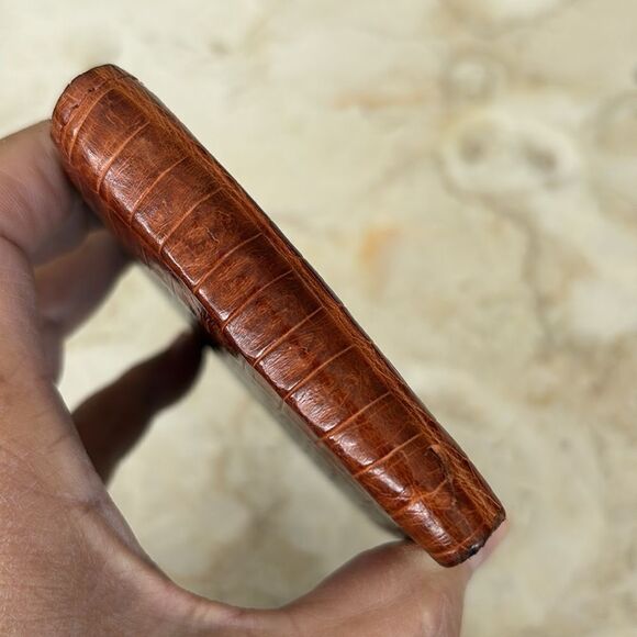 Leather Croc Embossed Bifold Compact Wallet - Picture 5 of 12